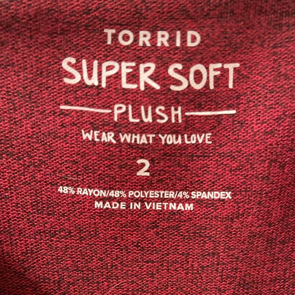 Torrid Women’s 18/20 Super Soft Plush Red Short Sleeve Knee Length Knit Dress - Picture 6 of 12